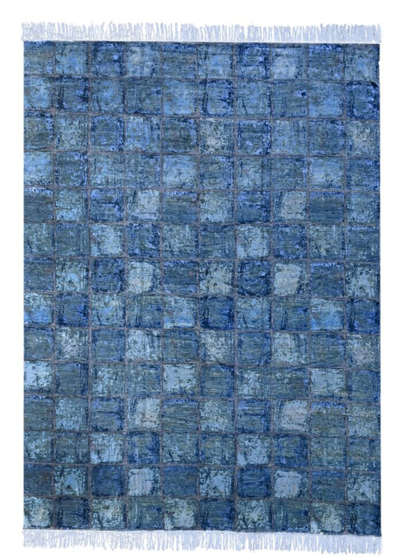 1005AD